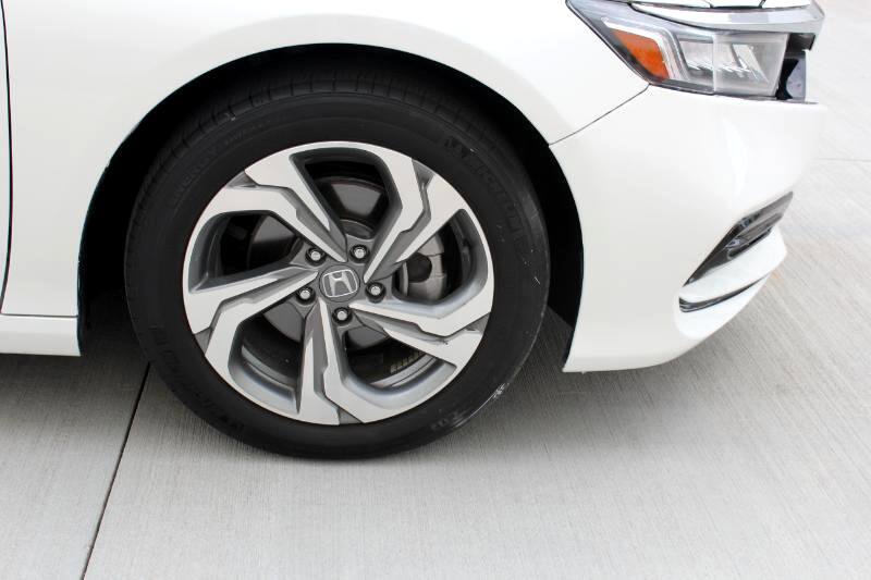 Used 2019 Honda Accord EX image 44