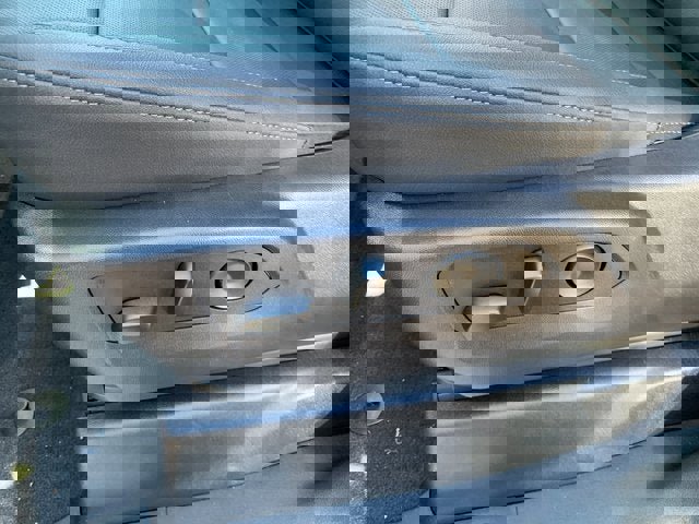 New 2025 GMC Sierra 2500 SLT w/ SLT Convenience Package image 18