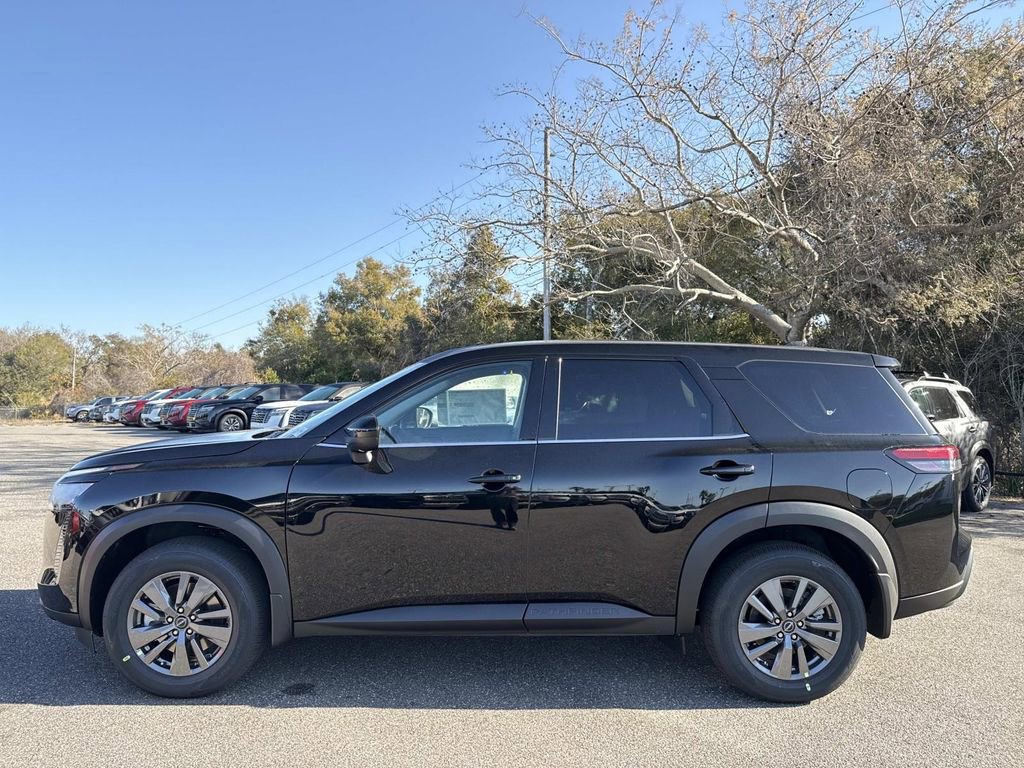 New 2026 Nissan Pathfinder S FWD image 7