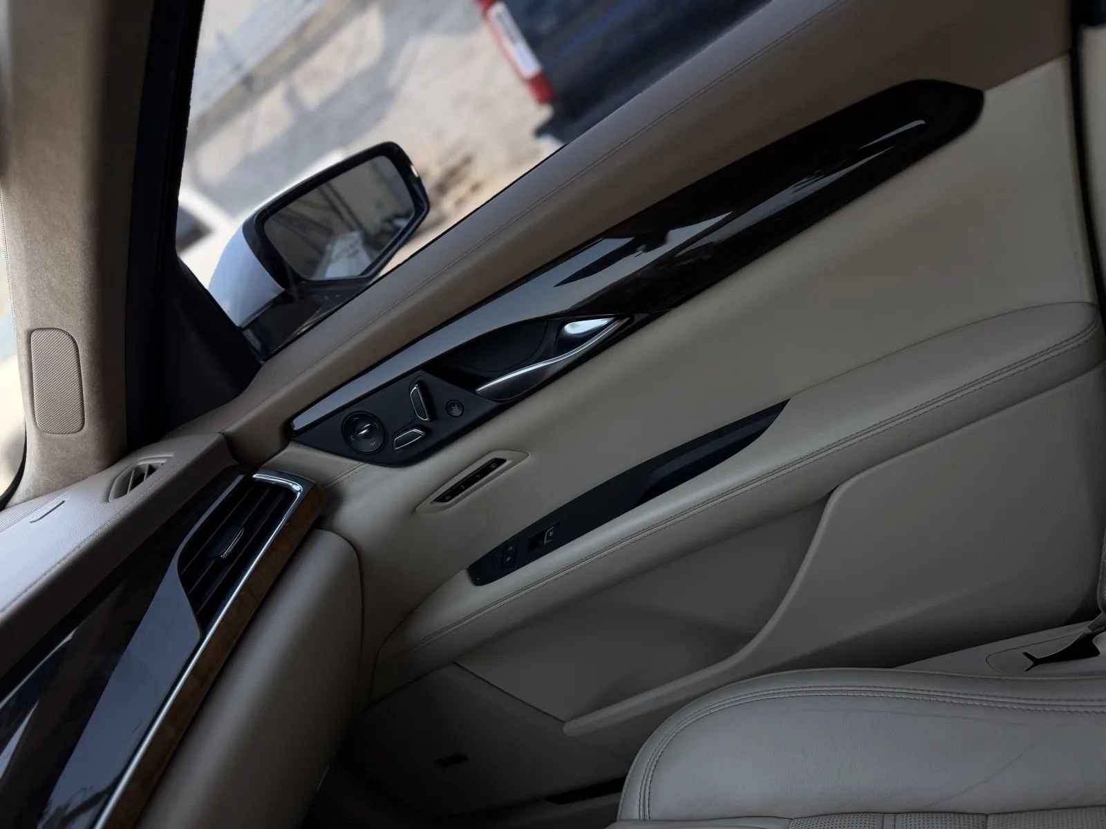 Used 2018 Cadillac CT6 Platinum AWD/4WD image 37