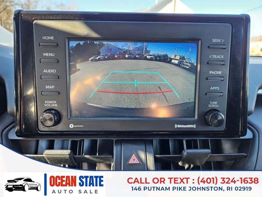 Used 2022 Toyota RAV4 LE image 19