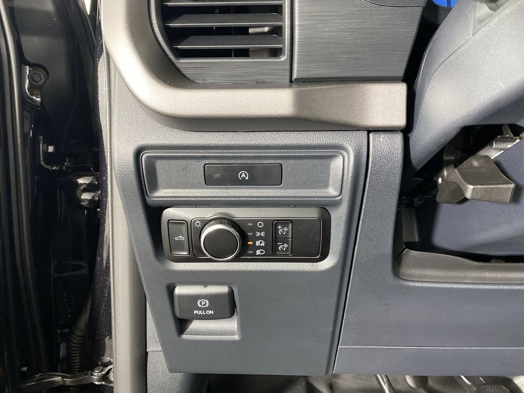Used 2025 Ford F150 XL image 19