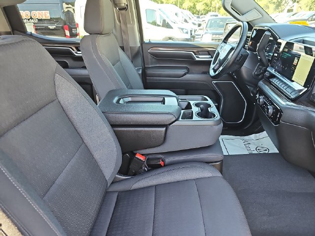 Used 2023 Chevrolet Silverado 1500 LT AWD/4WD image 11