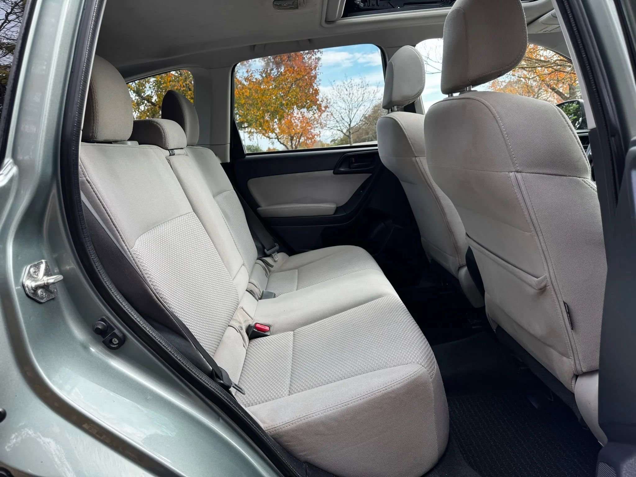 Used 2016 Subaru Forester 2.5i Premium w/ Popular Package #2 image 9