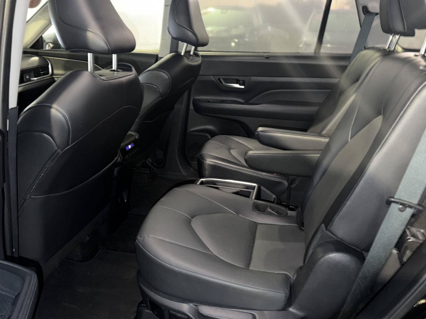 Certified 2025 Toyota Grand Highlander FWD image 11