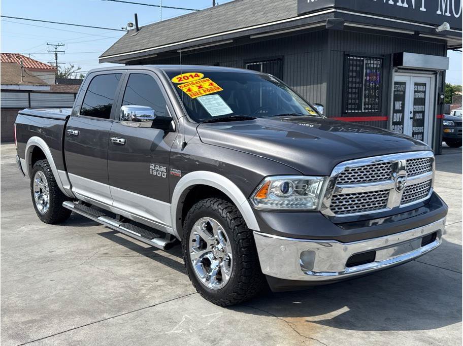 Used 2014 RAM 1500 Laramie w/ Convenience Group AWD/4WD image 1