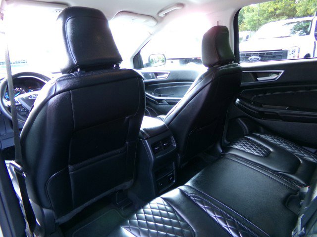 Used 2023 Ford Edge Titanium image 18