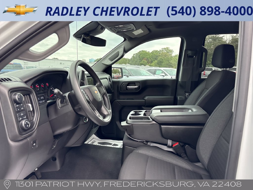 Certified 2024 Chevrolet Silverado 1500 Custom AWD/4WD image 3