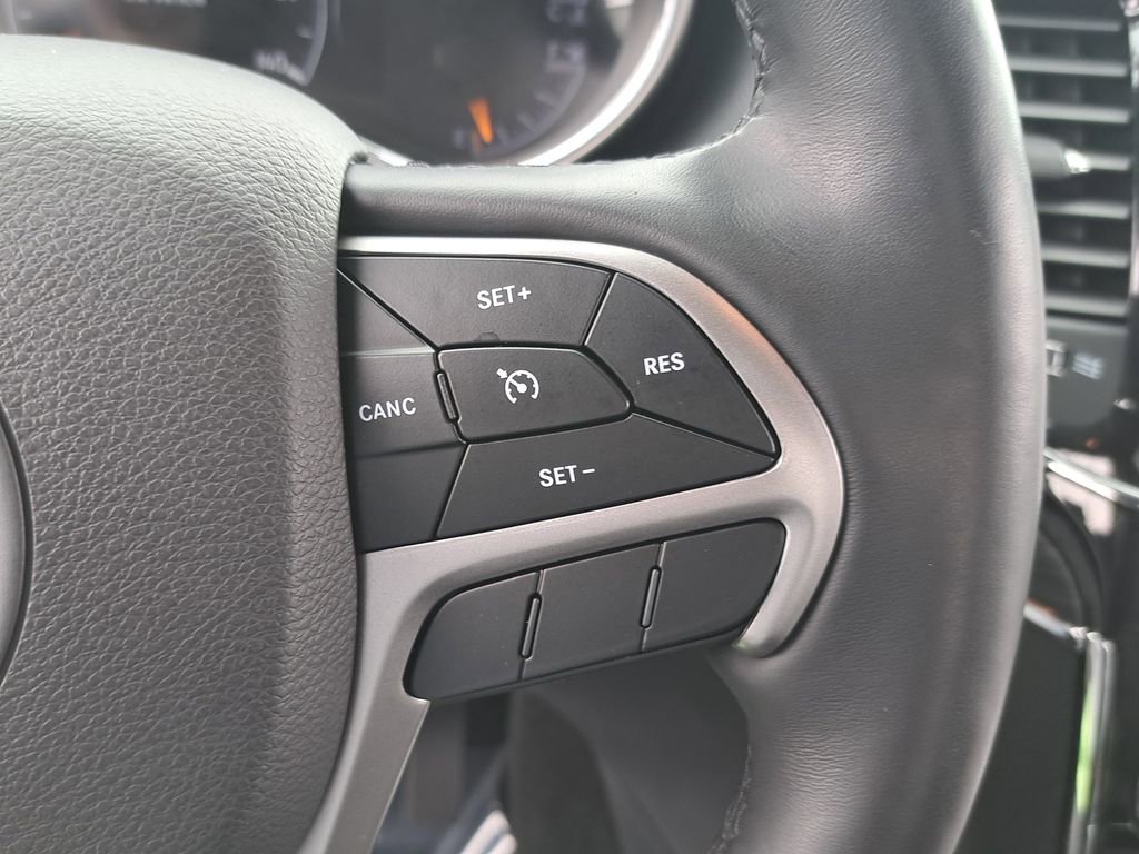 Used 2022 Jeep Grand Cherokee Limited AWD/4WD image 20