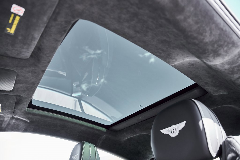 Used 2022 Bentley Continental GT image 43