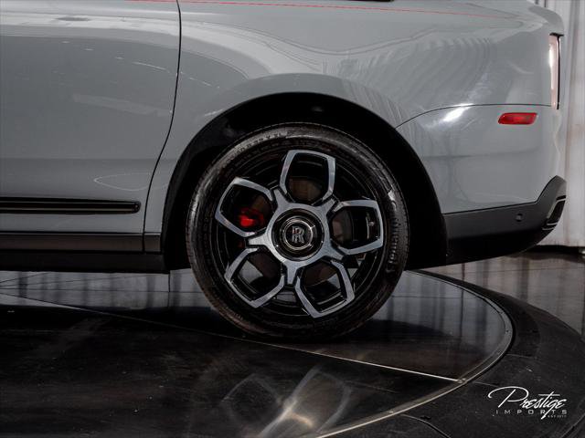 Used 2024 Rolls-Royce Cullinan Black Badge AWD/4WD image 16