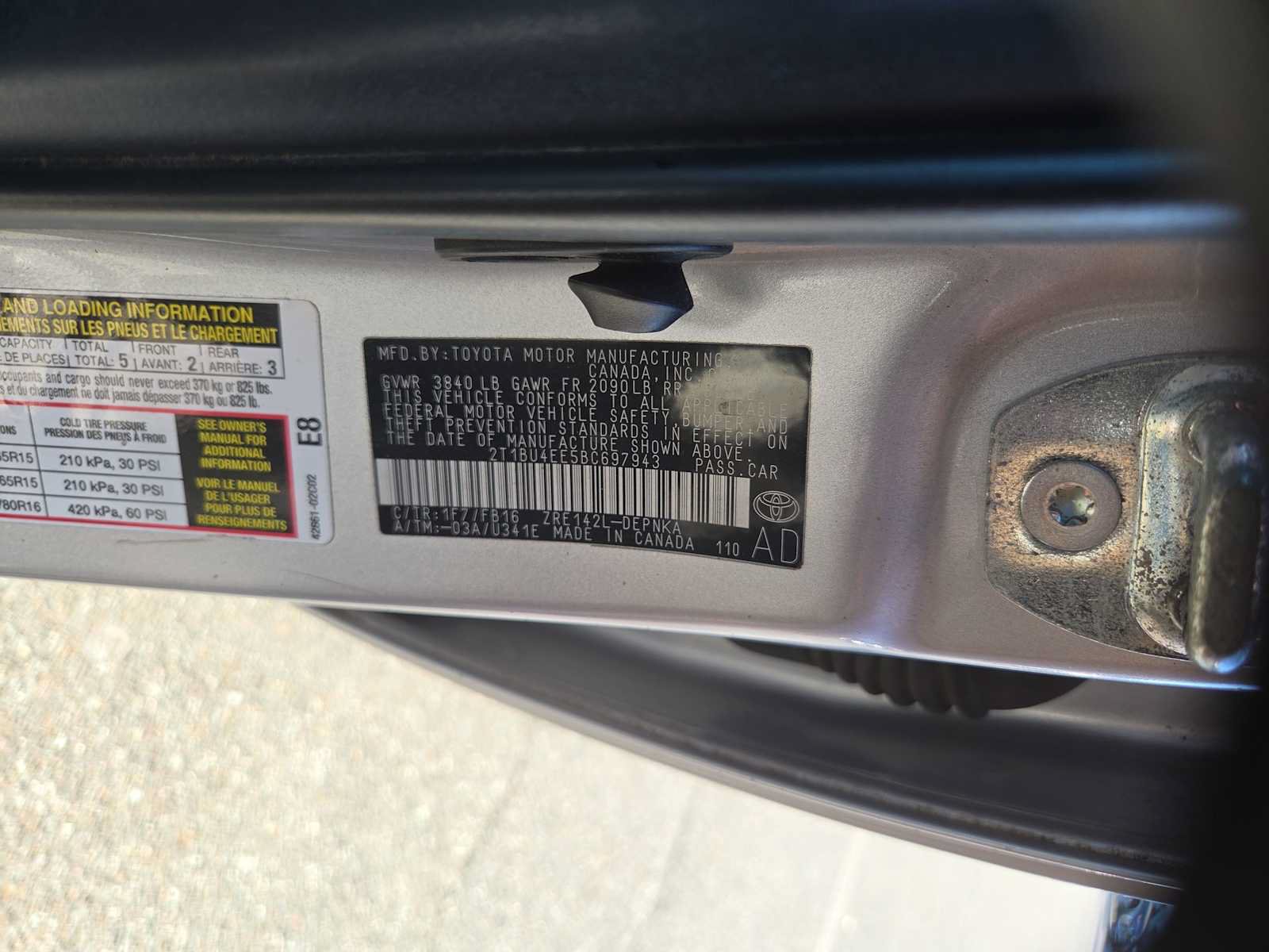 Used 2011 Toyota Corolla LE FWD image 22