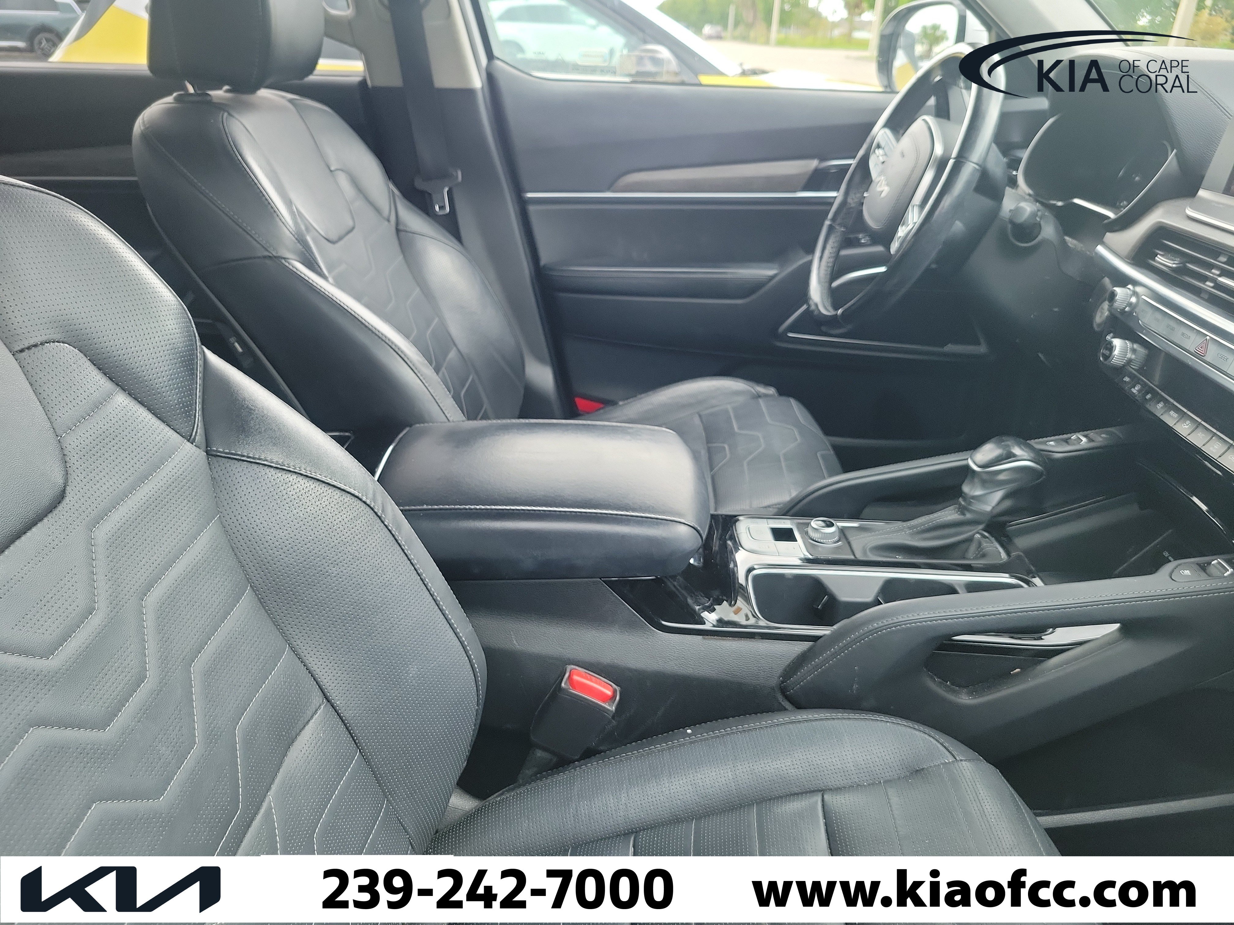 Used 2022 Kia Telluride SX w/ SX Prestige Package AWD/4WD image 9