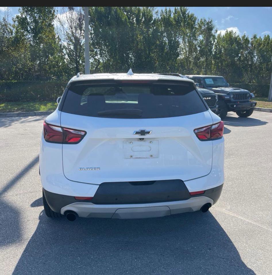 Used 2019 Chevrolet Blazer LT image 4