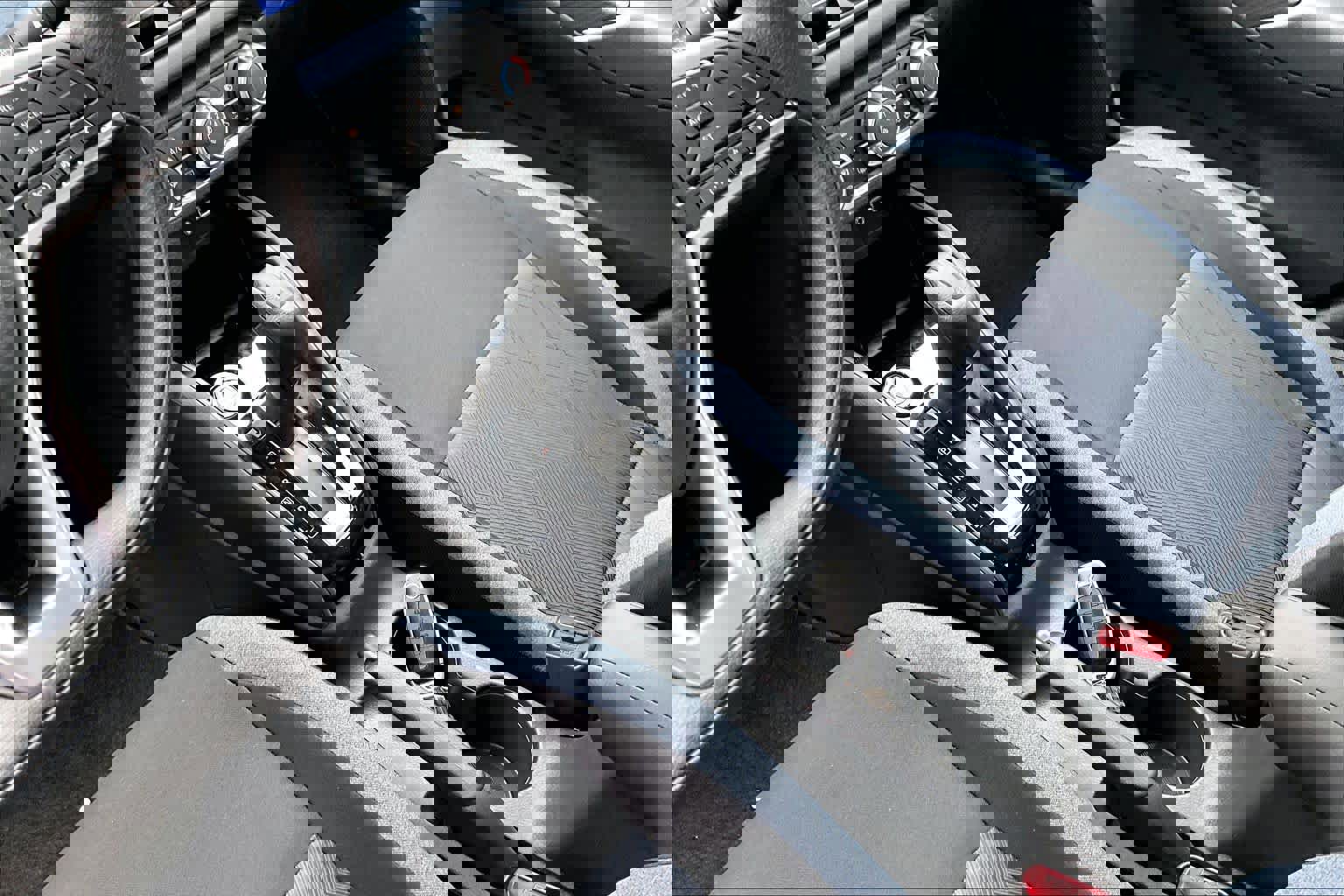 New 2025 Nissan Versa SV image 7