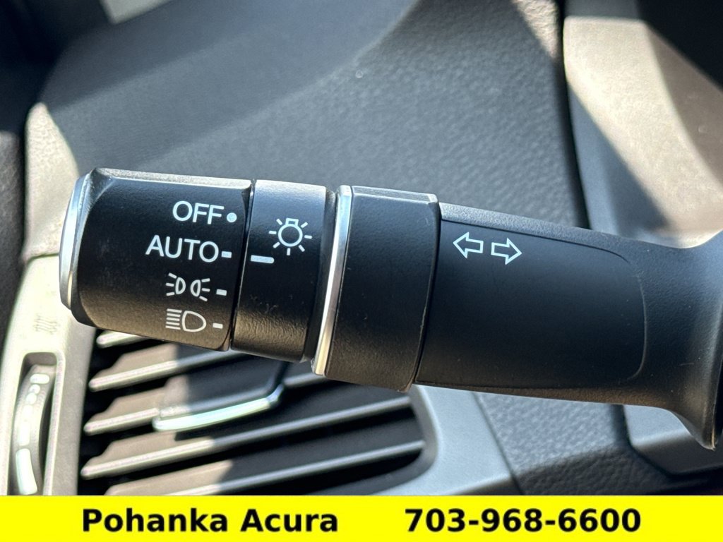 Used 2016 Acura MDX SH-AWD image 12