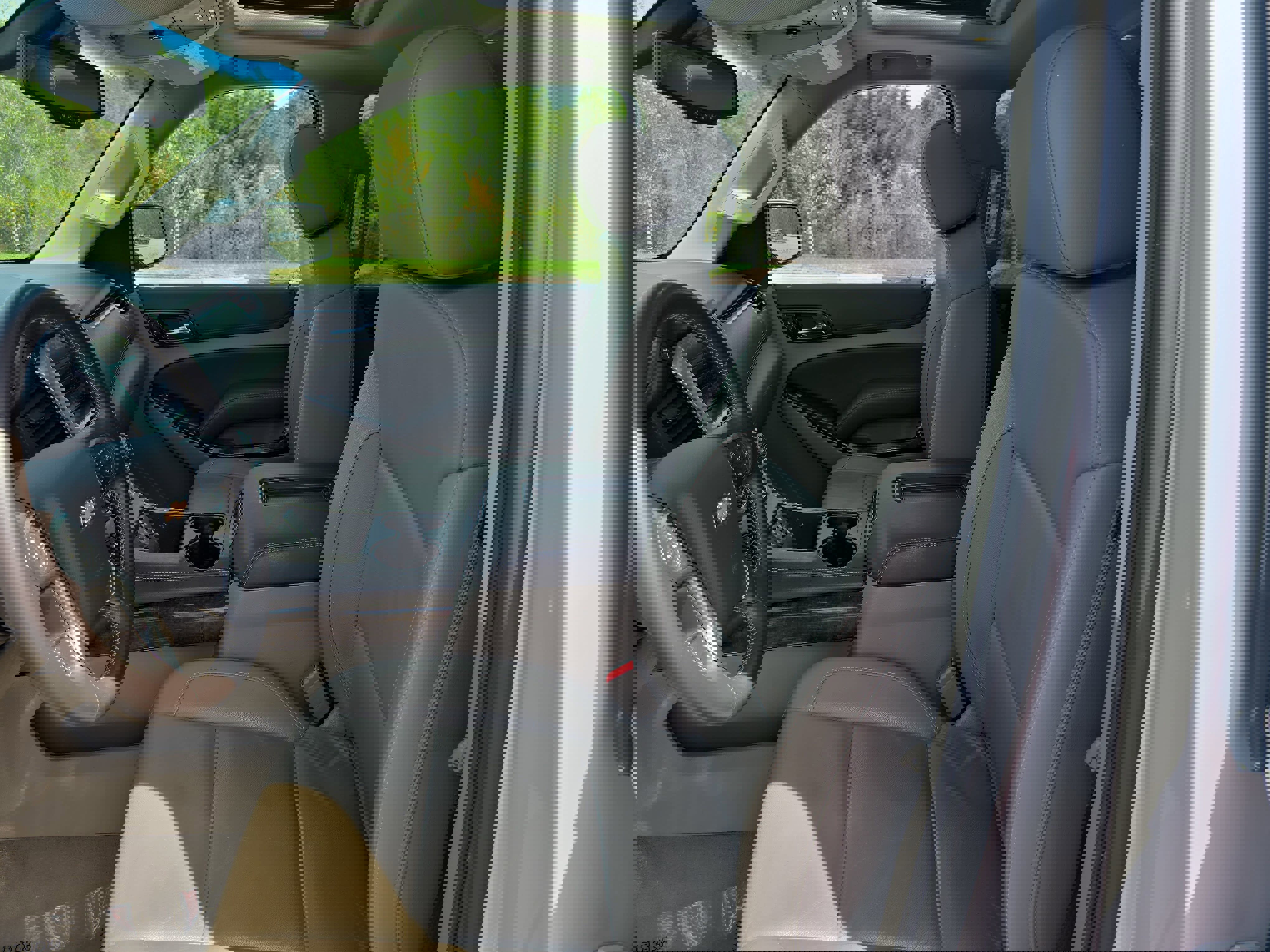 Used 2019 Chevrolet Tahoe LT AWD/4WD image 16