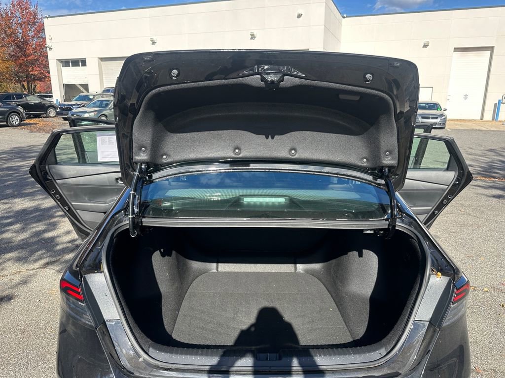 Used 2025 Honda Accord LX image 27