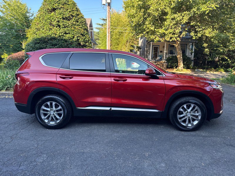 Used 2019 Hyundai Santa Fe SE FWD image 6