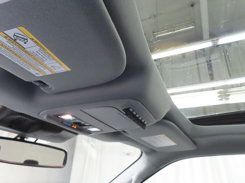 Used 2023 Ford F250 XLT w/ Black Appearance Package image 24