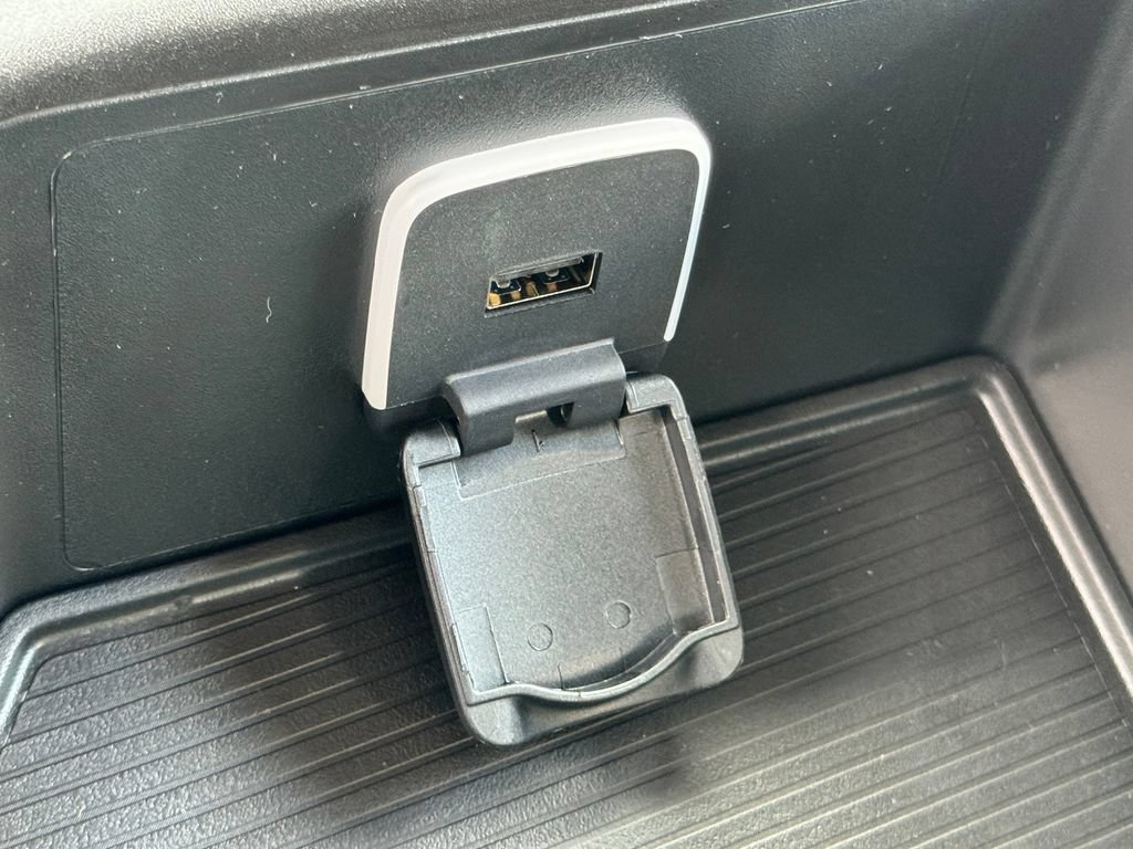 New 2026 RAM 3500 Tradesman AWD/4WD image 22