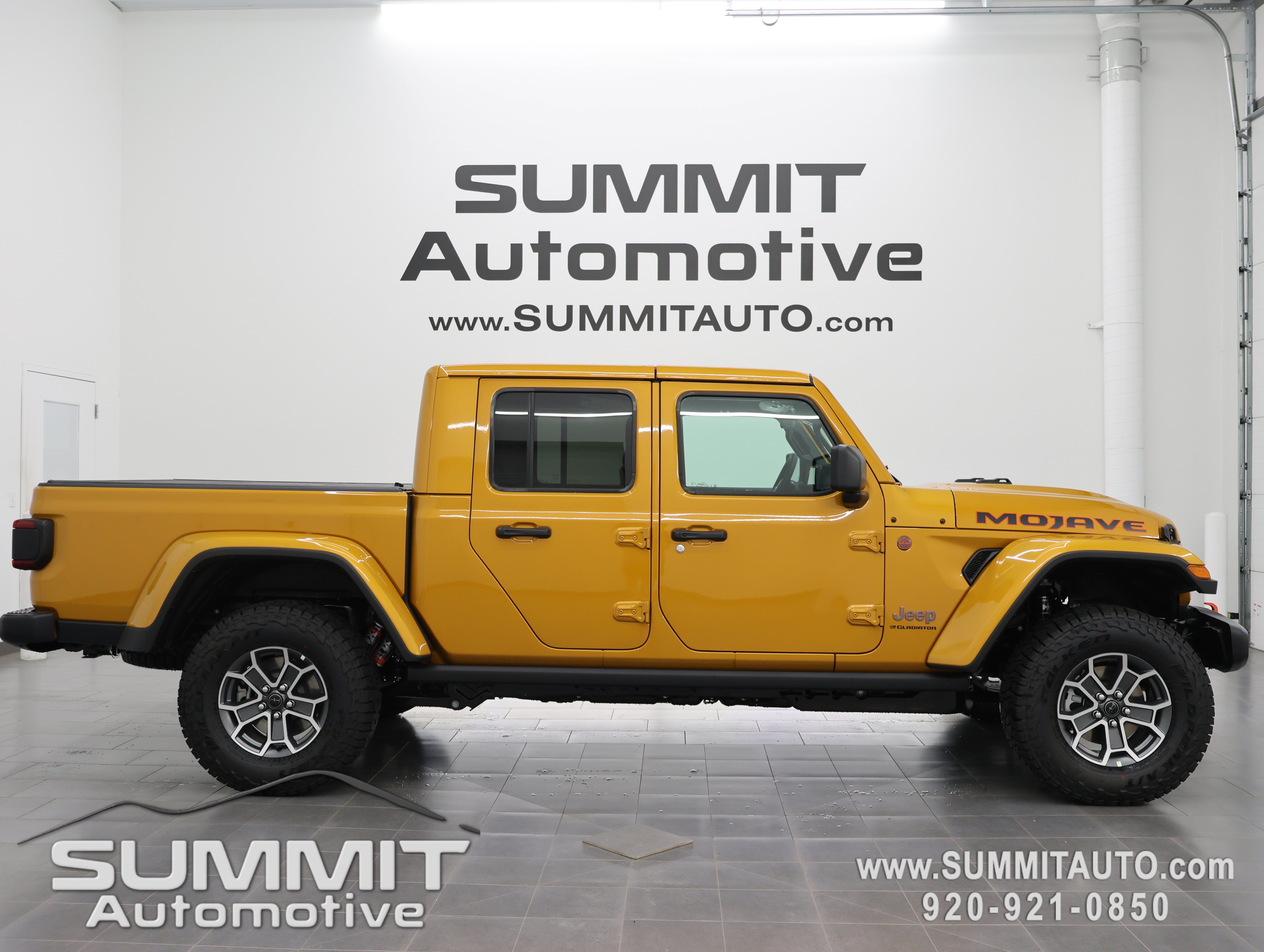 New 2026 Jeep Gladiator Mojave w/ Safety Group AWD/4WD image 1