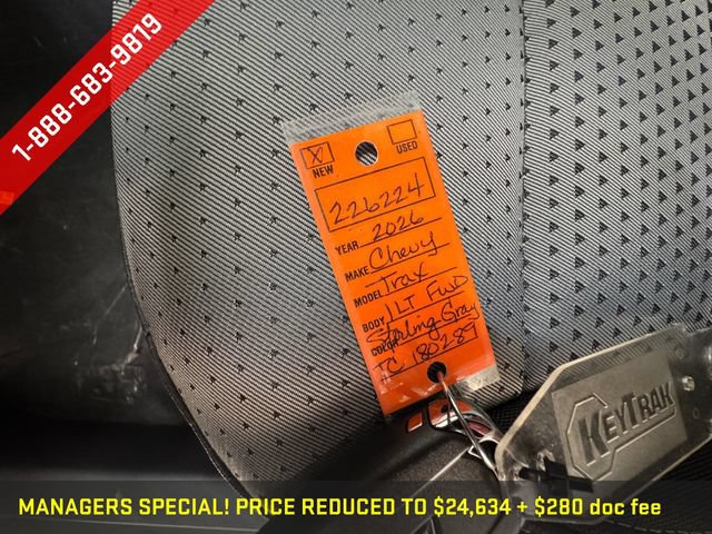 Used 2026 Chevrolet Trax LT w/ Midnight Edition FWD image 29