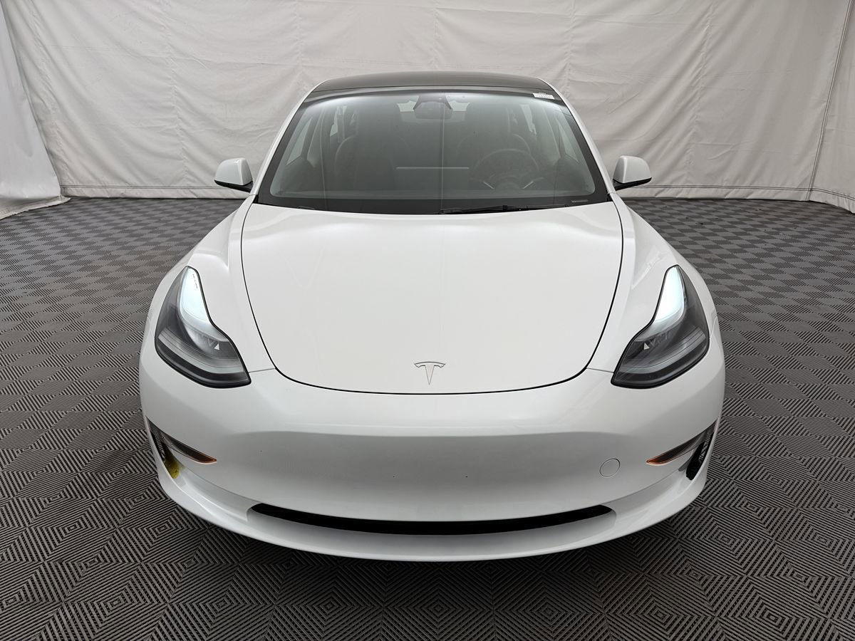 Used 2023 Tesla Model 3 Standard Range RWD image 3