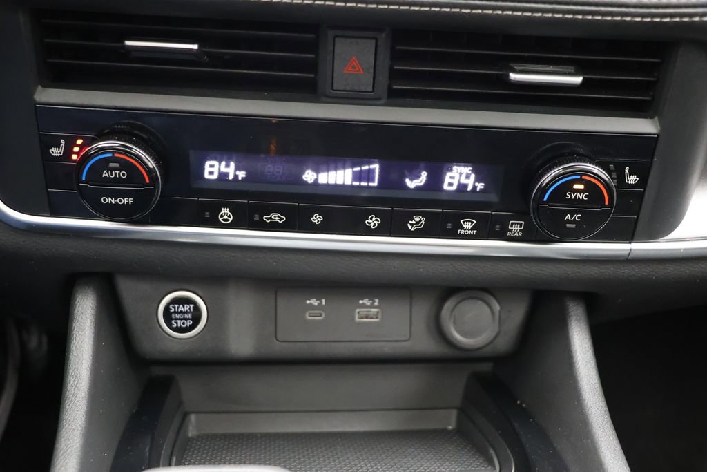 Used 2023 Nissan Rogue SV w/ SV Premium B Package image 22