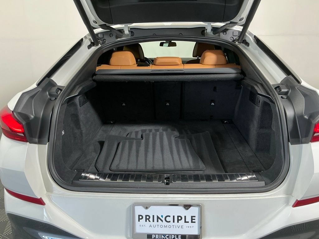 Certified 2024 BMW X6 xDrive40i w/ Premium Package AWD/4WD image 25