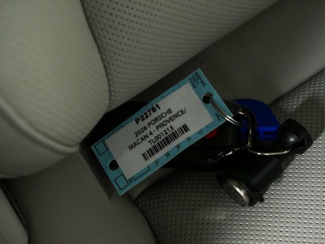 New 2026 Porsche Macan 4 Electric AWD/4WD image 39