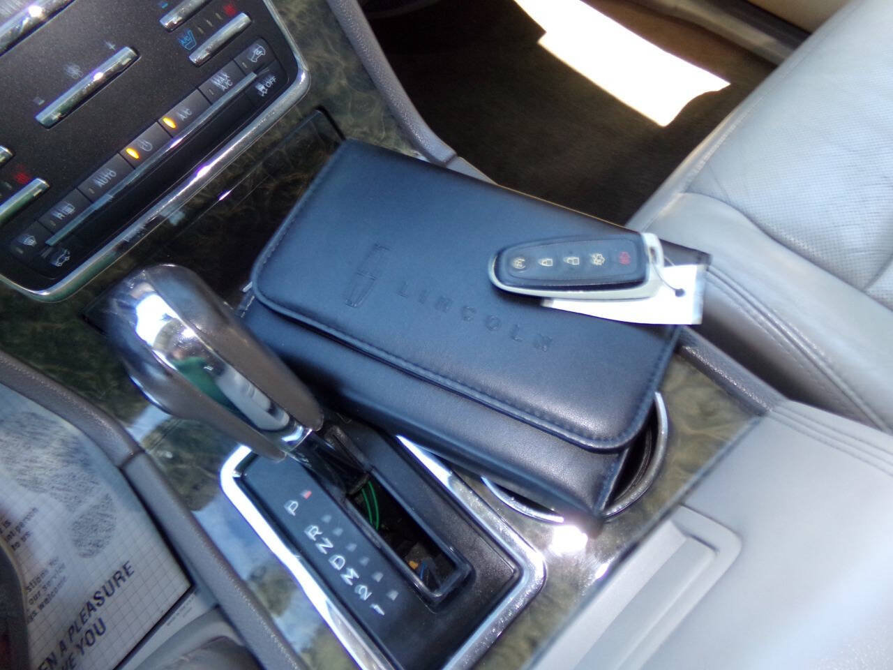 Used 2016 Lincoln Navigator L Select RWD image 72