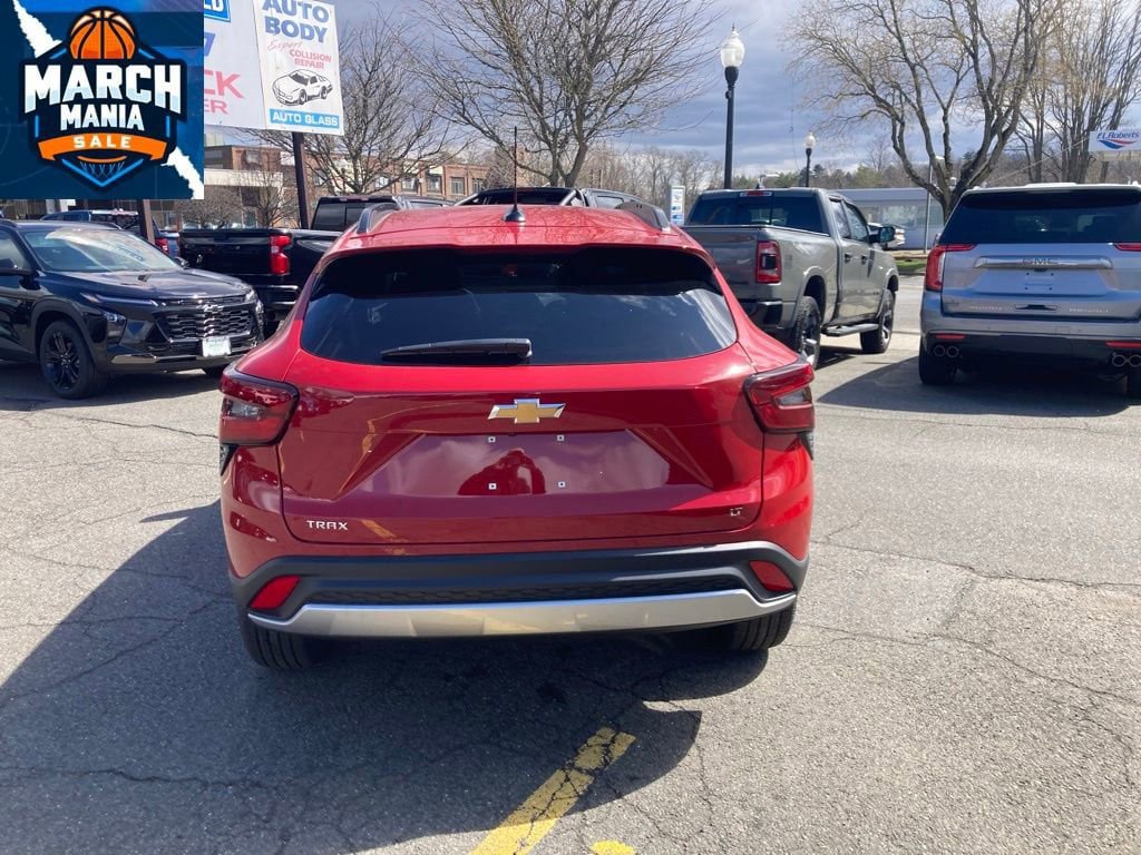 New 2026 Chevrolet Trax LT image 6