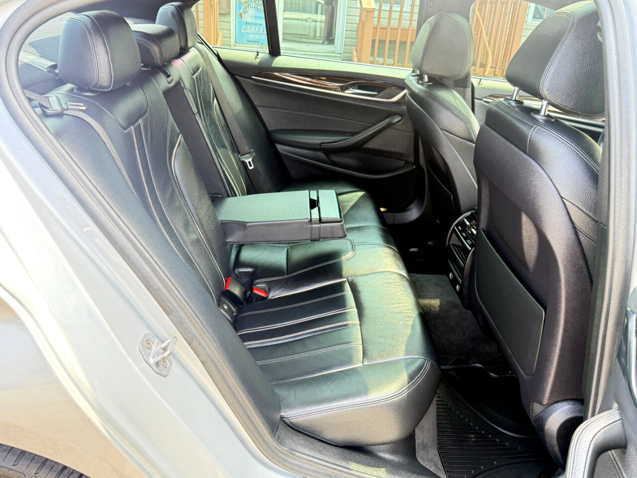 Used 2018 BMW 530i xDrive w/ Premium Package image 37