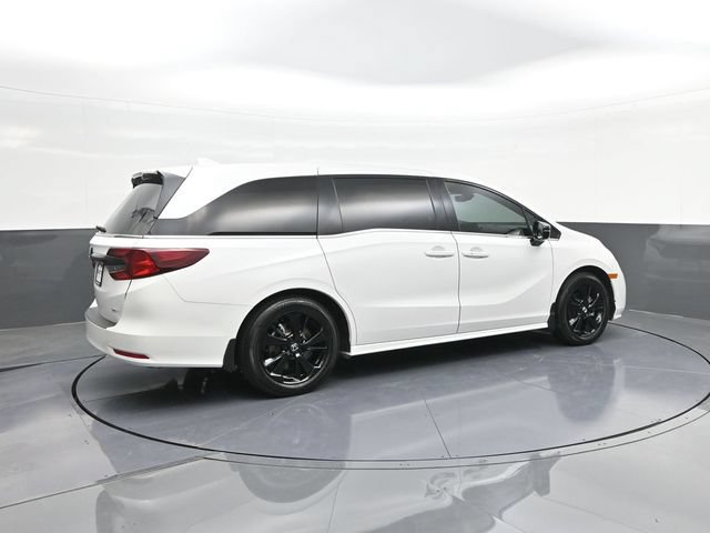 Used 2024 Honda Odyssey Sport image 15