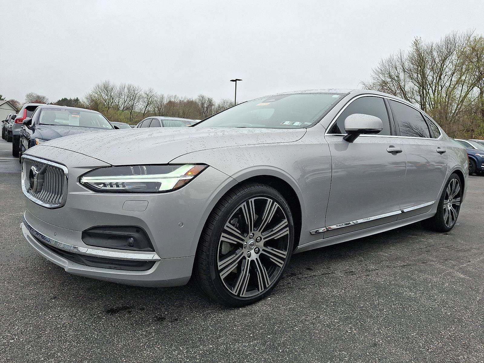 Certified 2023 Volvo S90 B6 Ultimate image 3