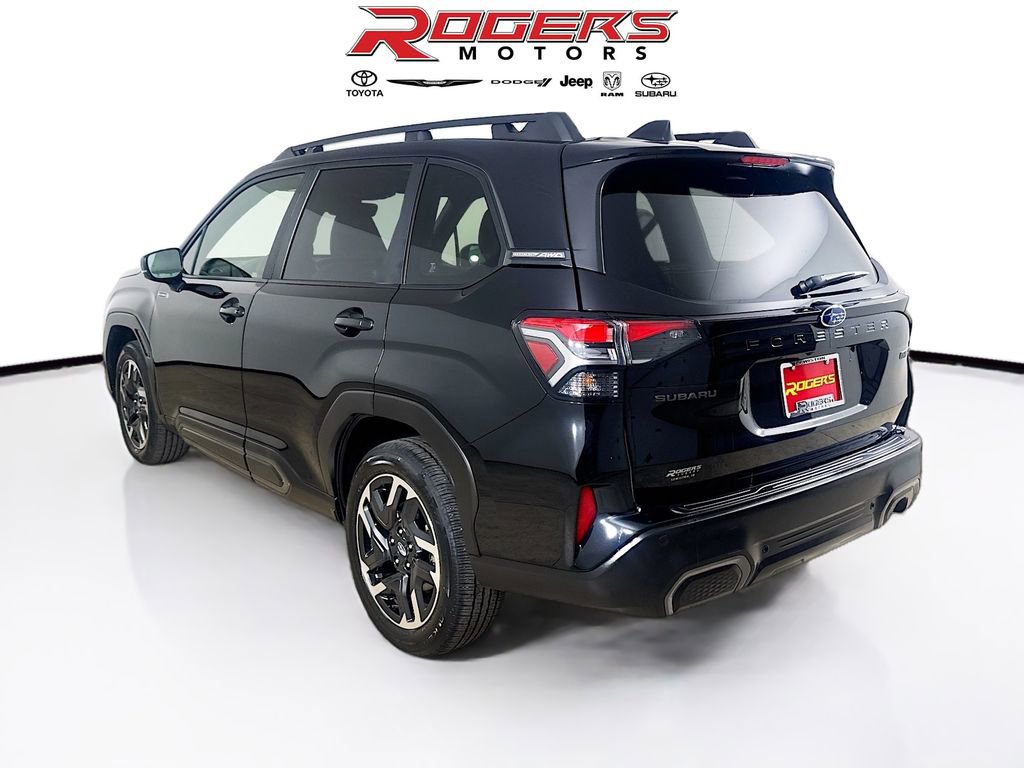 Certified 2025 Subaru Forester Limited w/ Popular Package AWD/4WD image 6