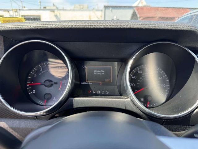 Used 2020 Ford Mustang Coupe w/ Black Accent Package RWD image 25