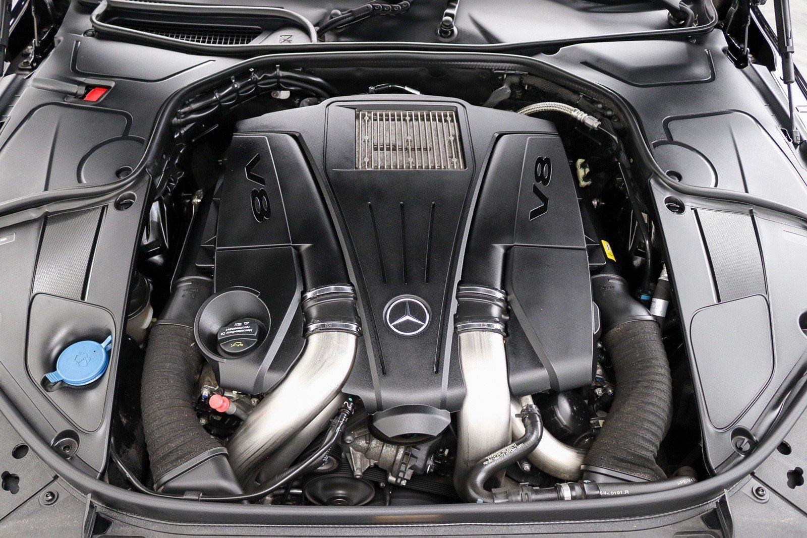 Used 2017 Mercedes-Benz S 550 Sedan image 35