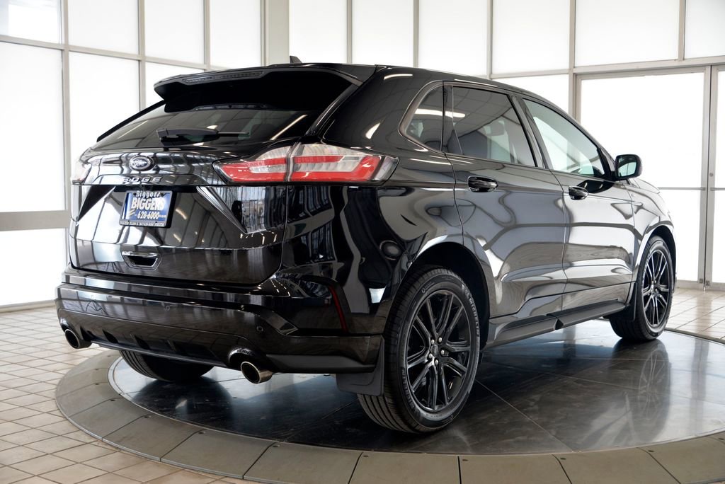 Used 2021 Ford Edge ST-Line AWD/4WD image 8