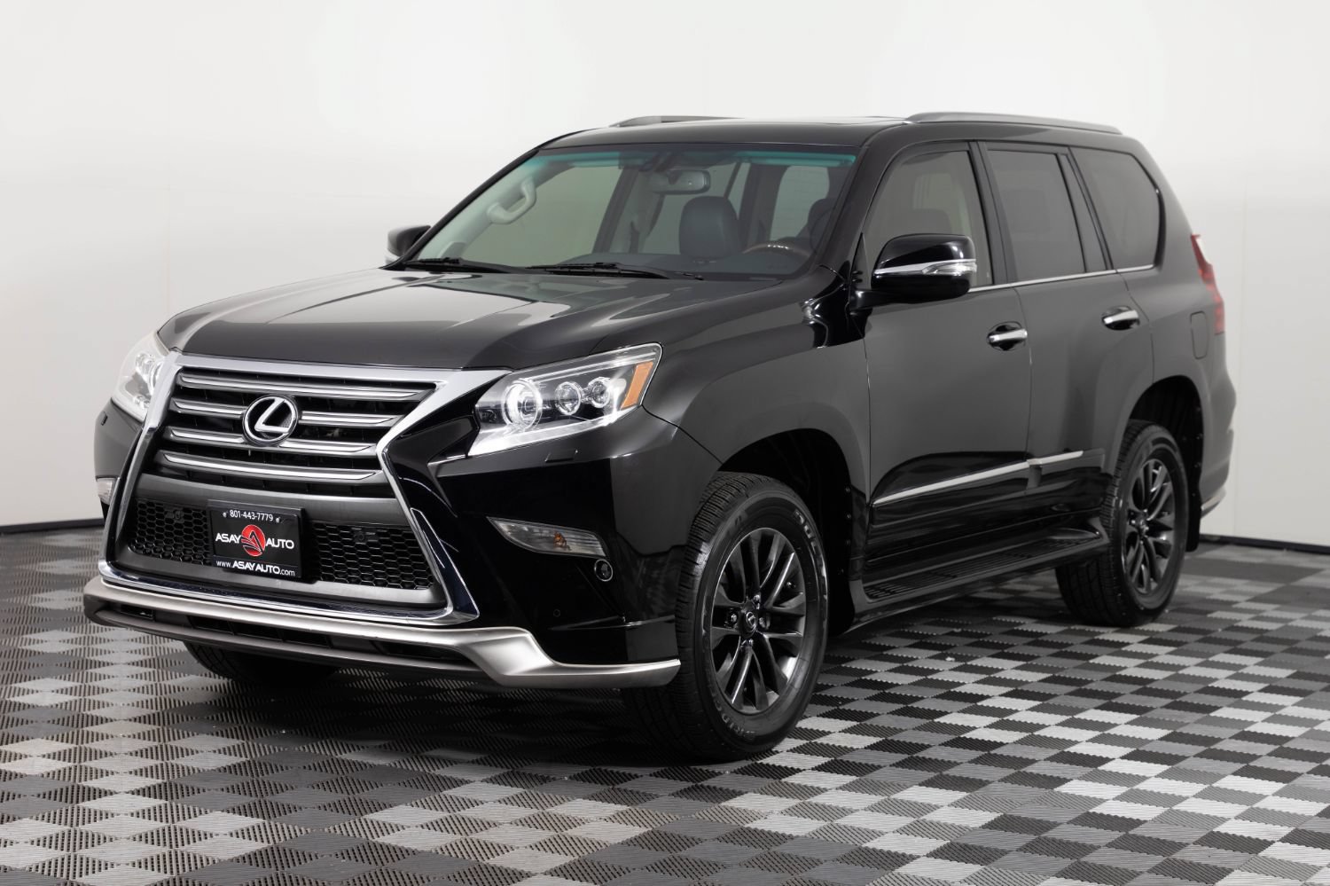 Used 2018 Lexus GX 460 Premium AWD/4WD image 2