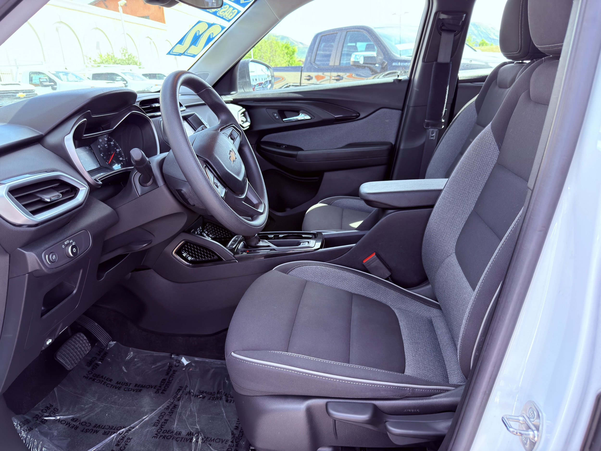 Used 2022 Chevrolet TrailBlazer LS FWD image 20