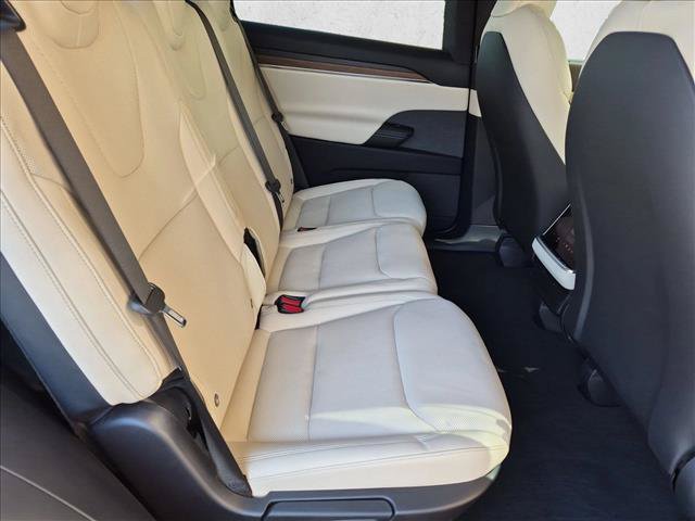 Used 2022 Tesla Model X AWD/4WD image 20