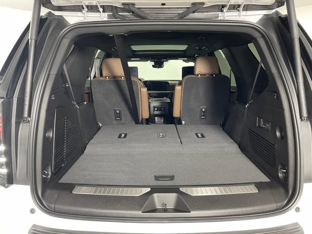Certified 2025 Chevrolet Tahoe High Country AWD/4WD image 19