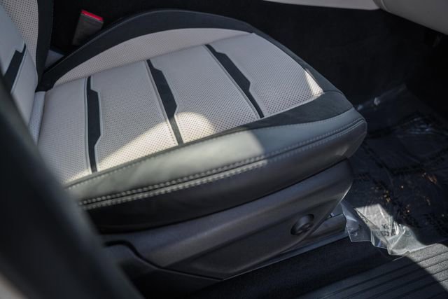 Used 2024 Mercedes-Benz GLE 53 AMG 4MATIC Coupe image 38