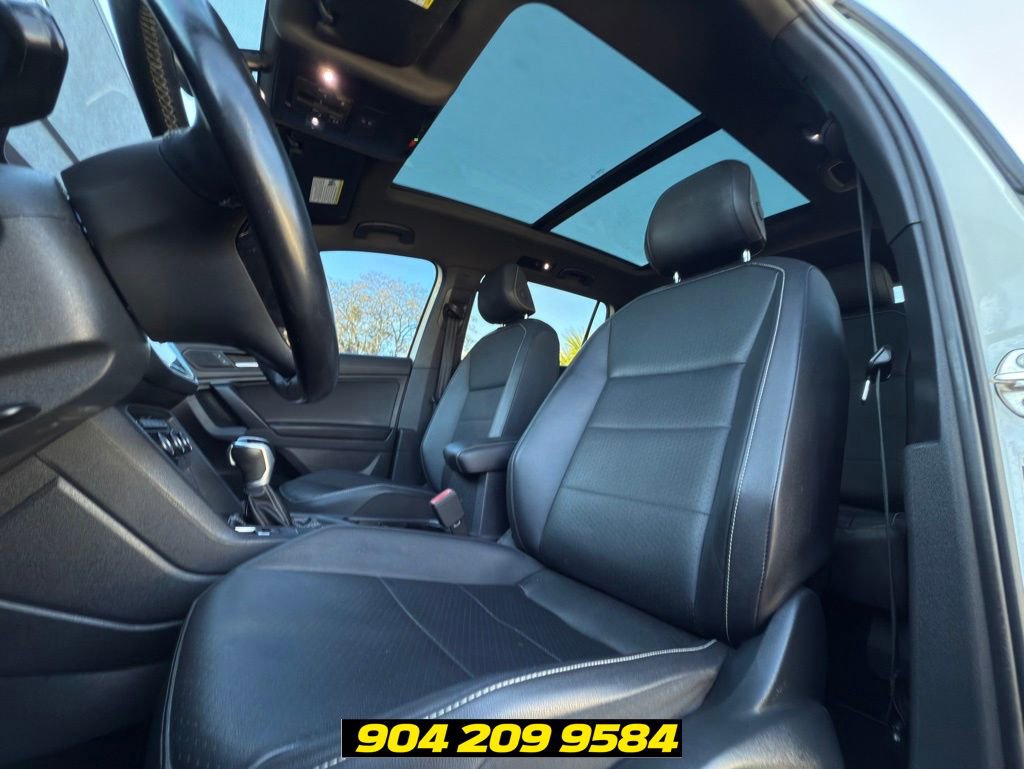 Used 2021 Volkswagen Tiguan SE FWD image 28
