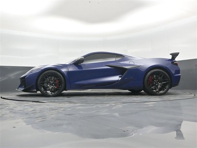 Used 2025 Chevrolet Corvette Z06 w/ Stealth Interior Trim Package image 45