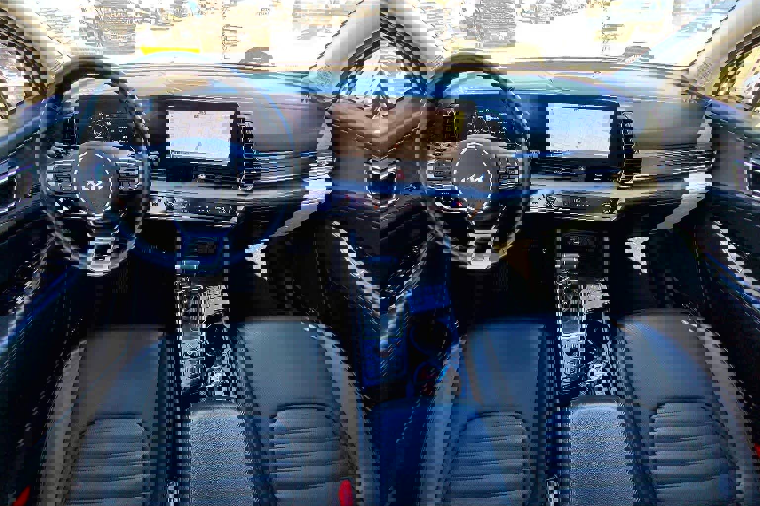 Used 2023 Kia Sportage SX image 14