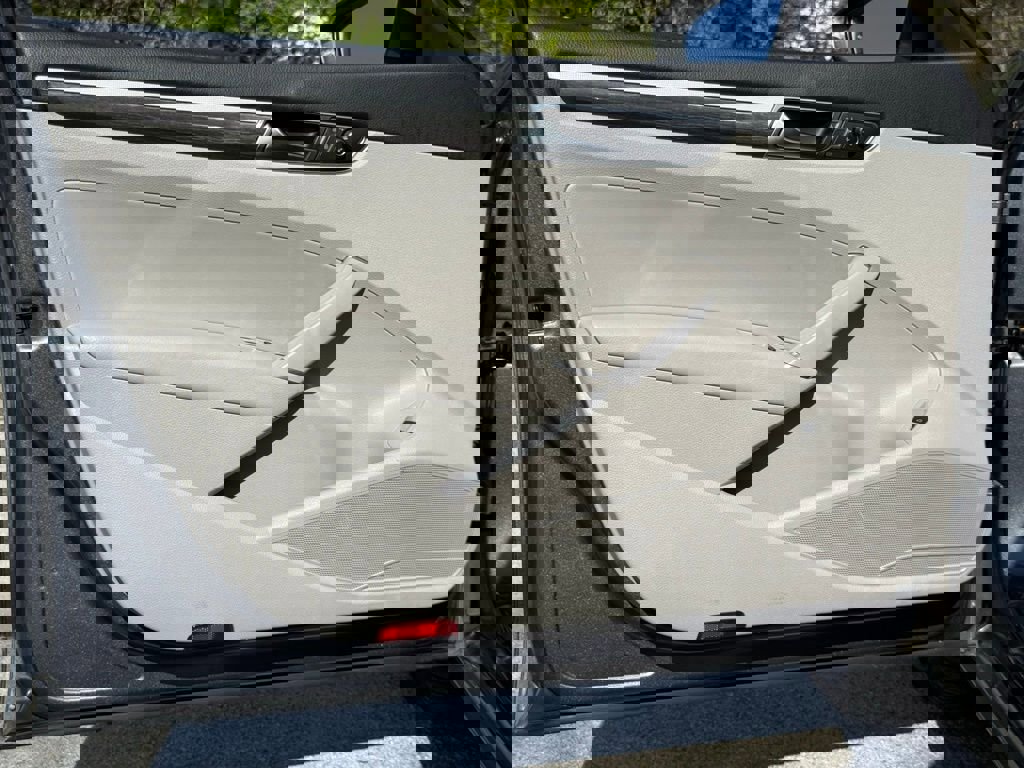 Used 2017 Volkswagen Passat 1.8T SE image 18