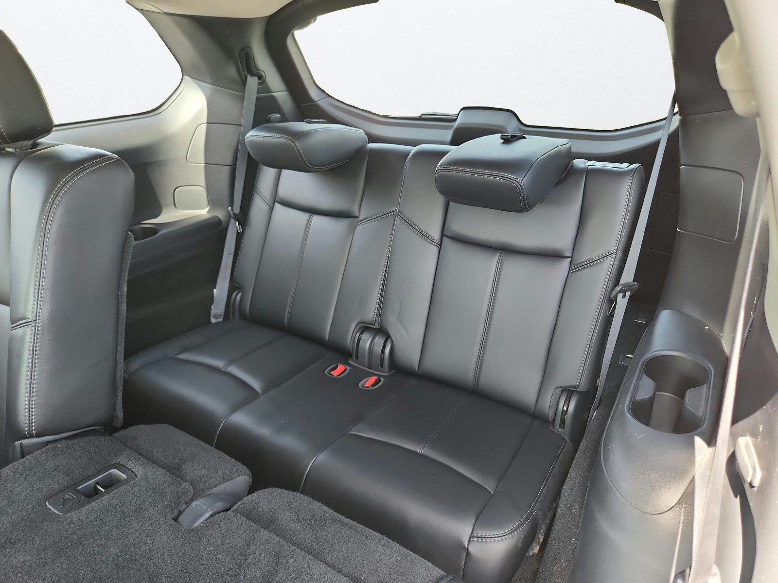 Used 2019 Nissan Pathfinder SL AWD/4WD image 47